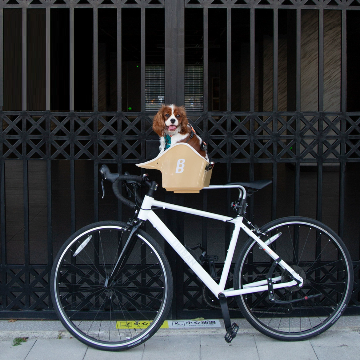 Brook & Breeze Canine Copilot - Crème Beige - SpirePets