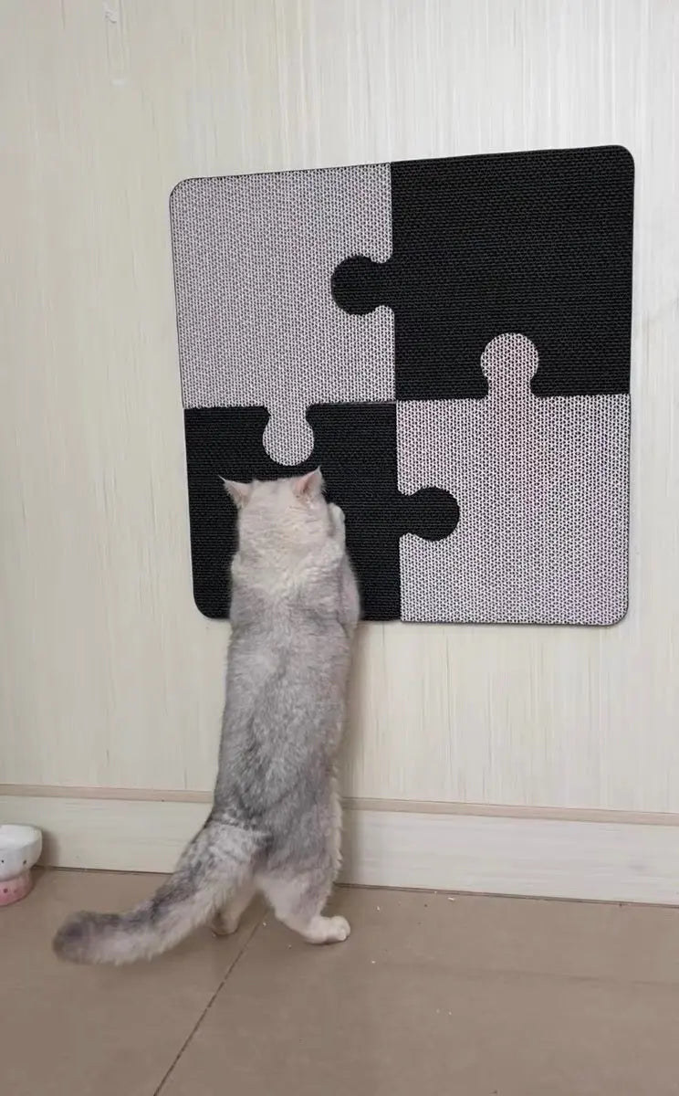 Kattenkrabplank - puzzelvorm - muurbevestiging - splitsontwerp - zwart en wit - SpirePets